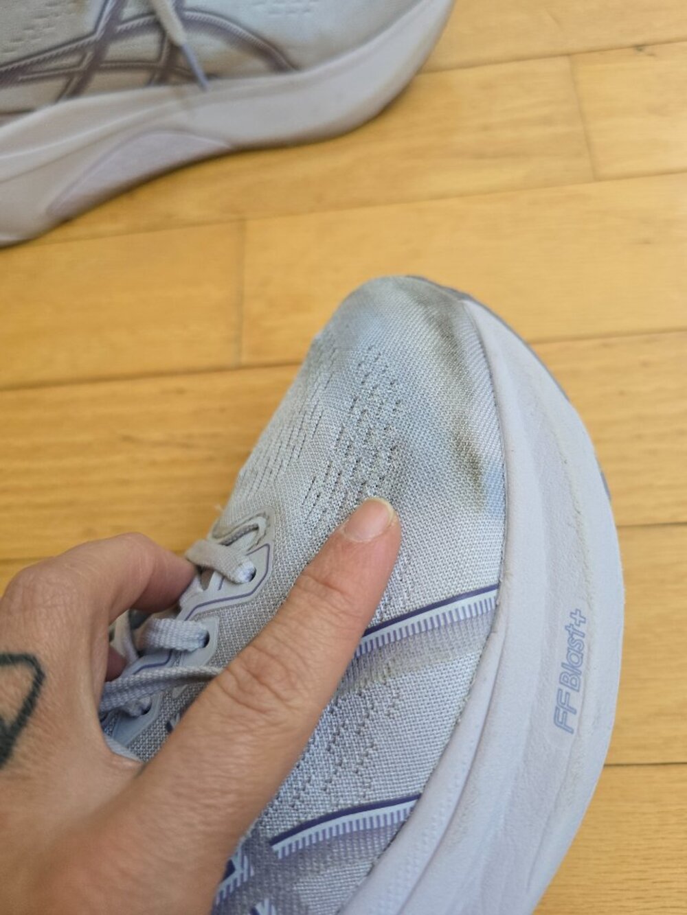 Asics | Gel-Kayano 30 'Lilac Hint' sporty running sneakers | WMS 10 - Picture 7 of 11